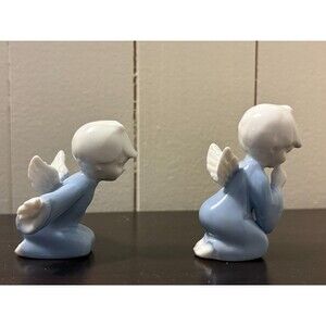 Vintage Lefton Kneeling Angel Figurines Pair Nativity Christmas Holiday 2.5”